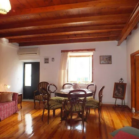 Mansion Conti شقة